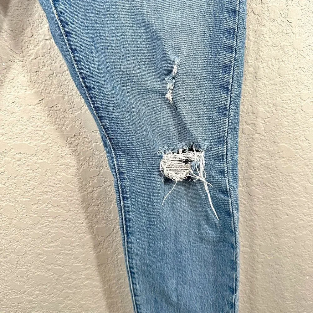 Levi's 501 Premium Skinny Medium Wash Distressed Jeans - Picture 5 of 14